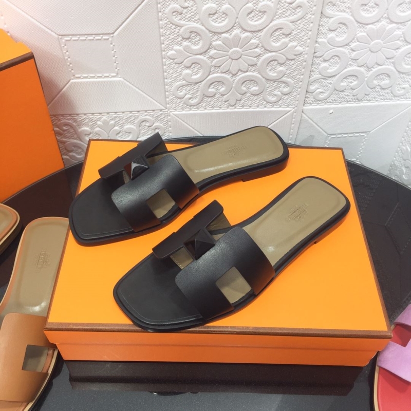 Hermes Slippers